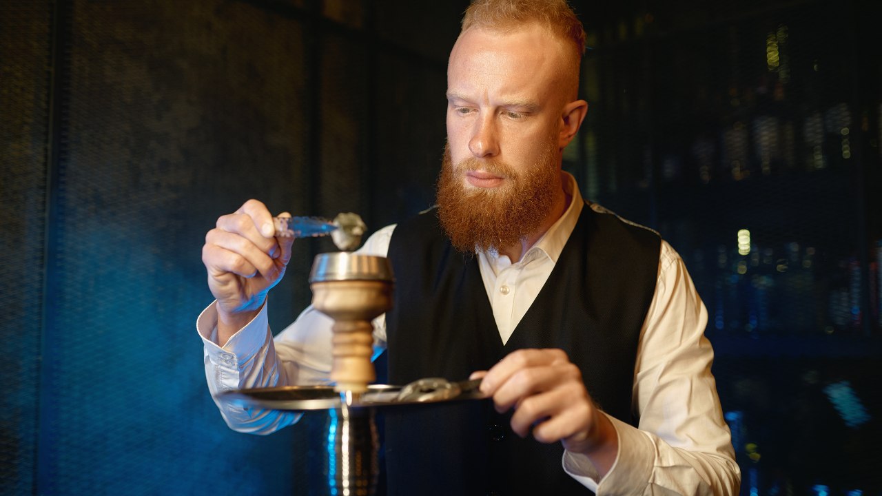 How to Set Up a Hookah: A Comprehensive Guide to a Perfect Setup